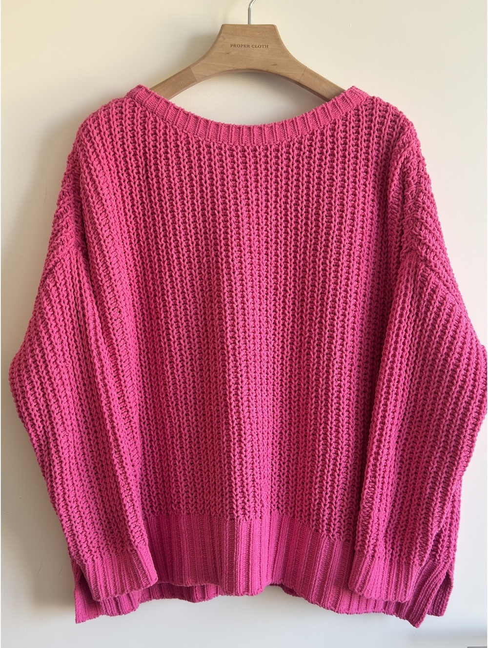 American Eagle Oversized Chenille Crewneck Sweater Hot Pink Chunky Knit Size M